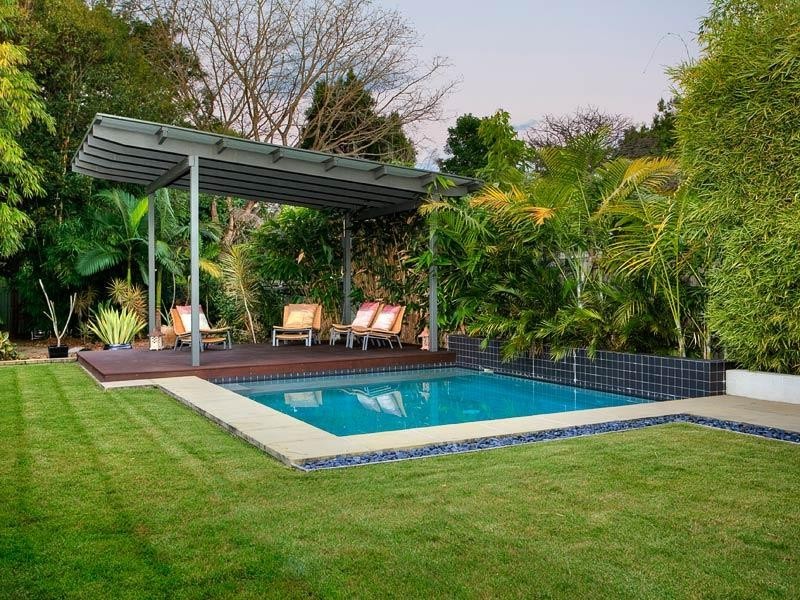 27 Gilbert Road, Windsor QLD 4030