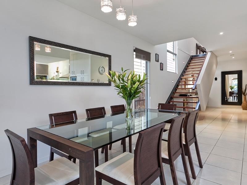 27 Gilbert Road, Windsor QLD 4030