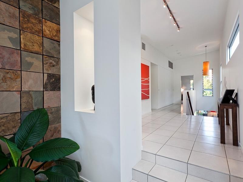 27 Gilbert Road, Windsor QLD 4030