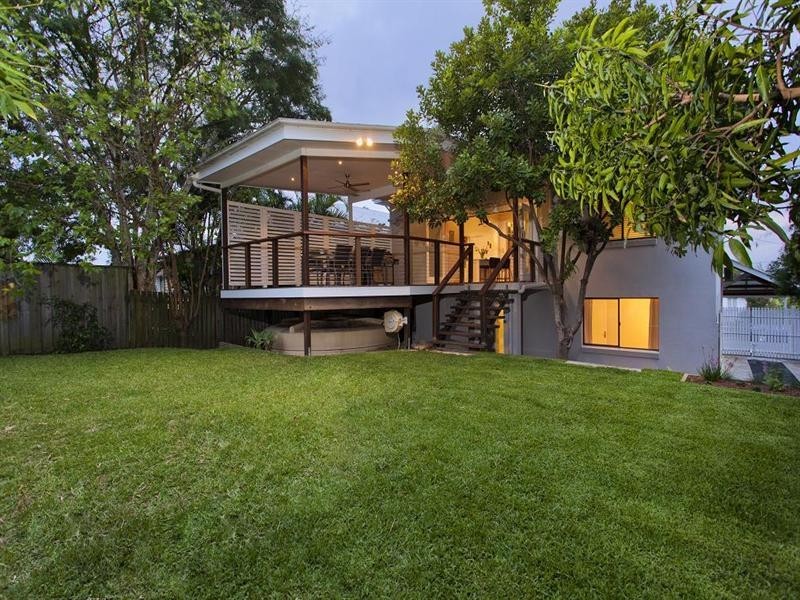 103 Khartoum Street, Gordon Park QLD 4031