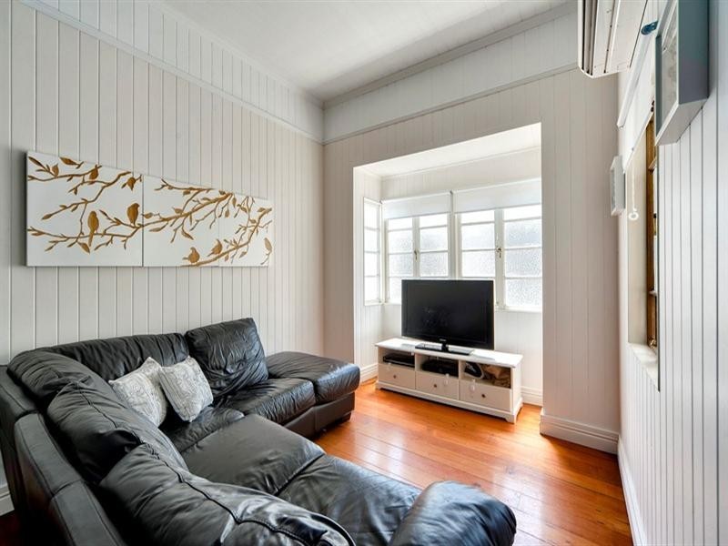 105 Mein Street, Hendra QLD 4011