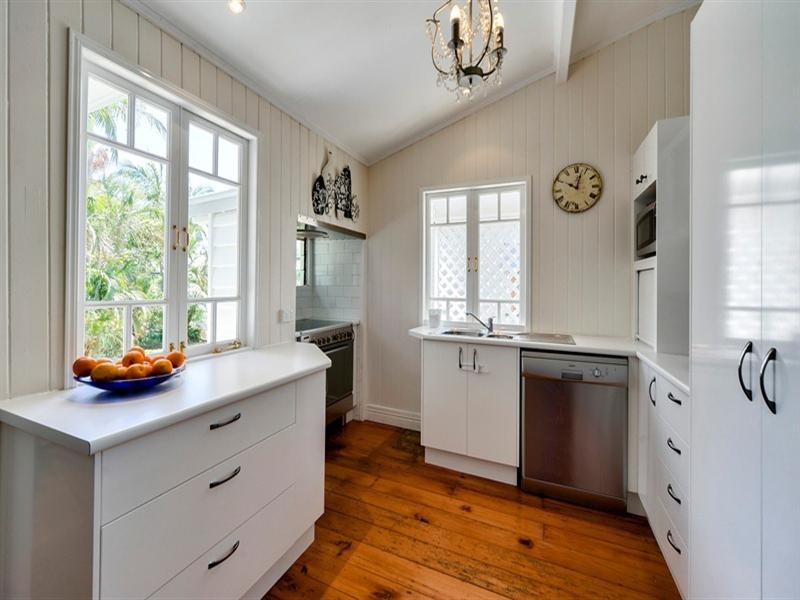 105 Mein Street, Hendra QLD 4011