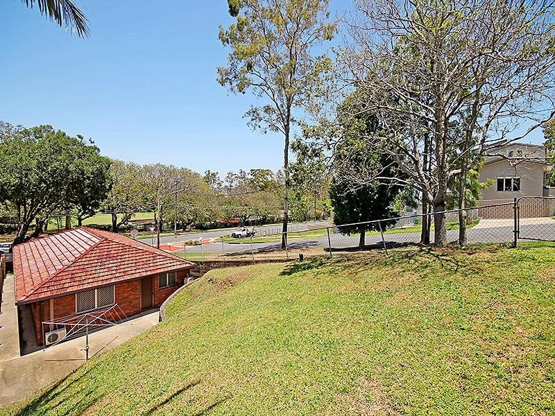 88 Crosby Road, Ascot QLD 4007