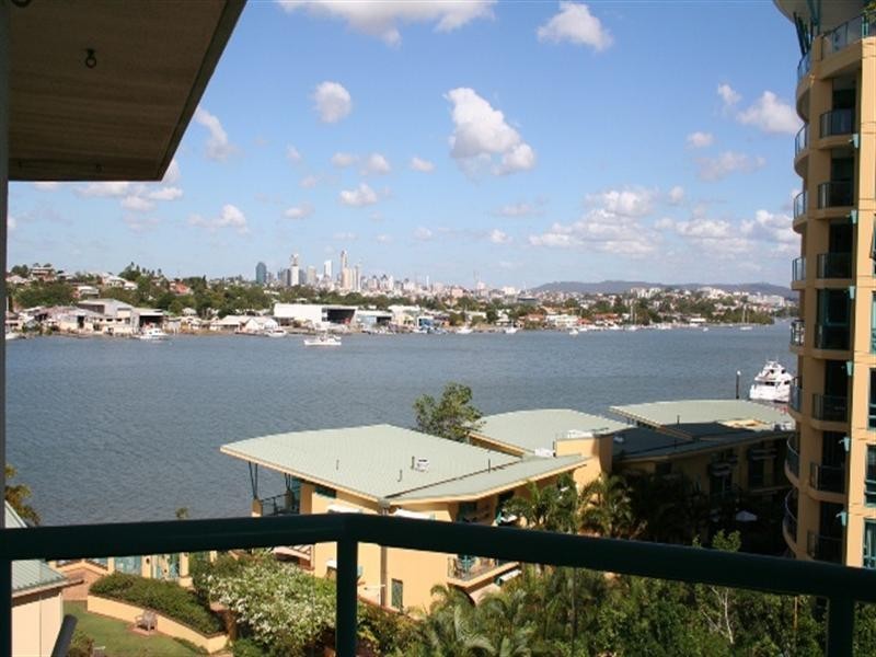 19/27 Harbour Road, Hamilton QLD 4007