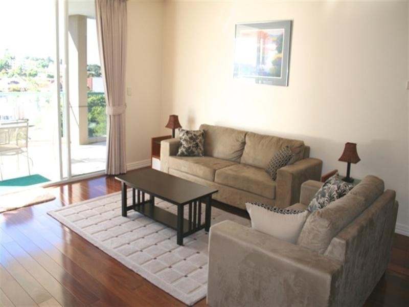 19/27 Harbour Road, Hamilton QLD 4007