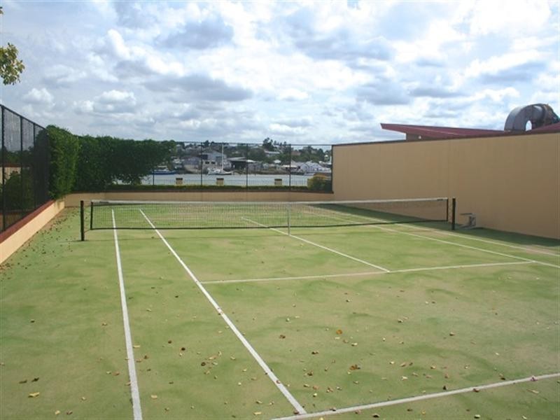 19/27 Harbour Road, Hamilton QLD 4007