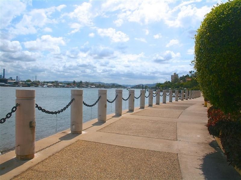 19/27 Harbour Road, Hamilton QLD 4007