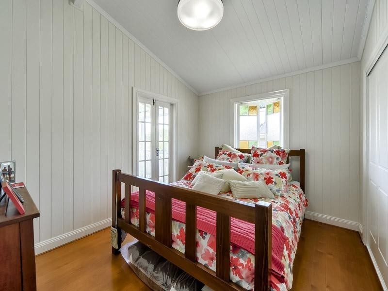 57 Woodville Street, Hendra QLD 4011