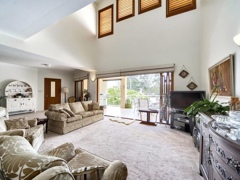 1/23 Thurecht Parade, Scarborough QLD 4020