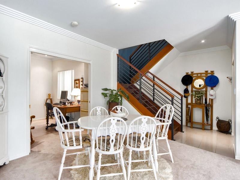 1/23 Thurecht Parade, Scarborough QLD 4020