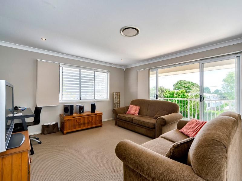 10 School Street, Hendra QLD 4011