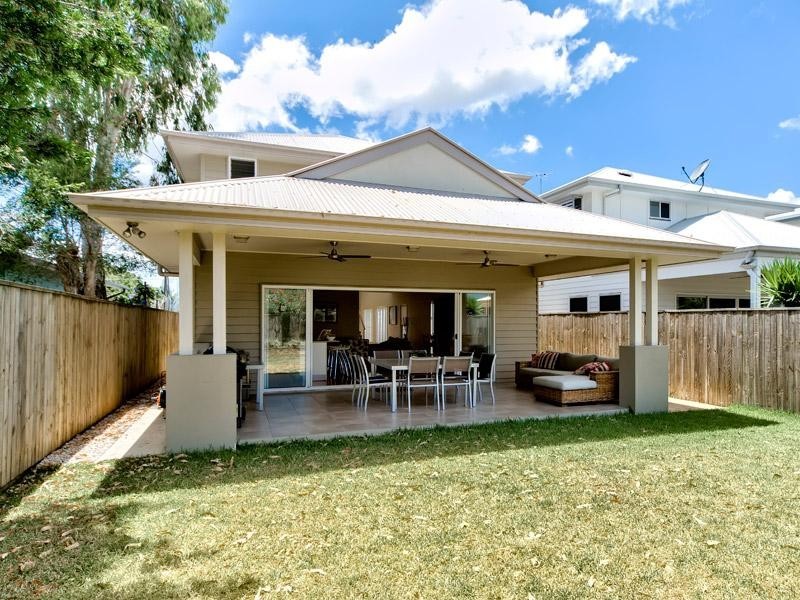 10 School Street, Hendra QLD 4011