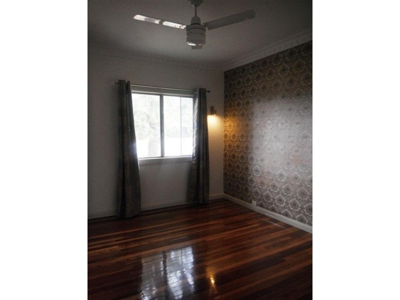 25 Crescent Way, Hendra QLD 4011