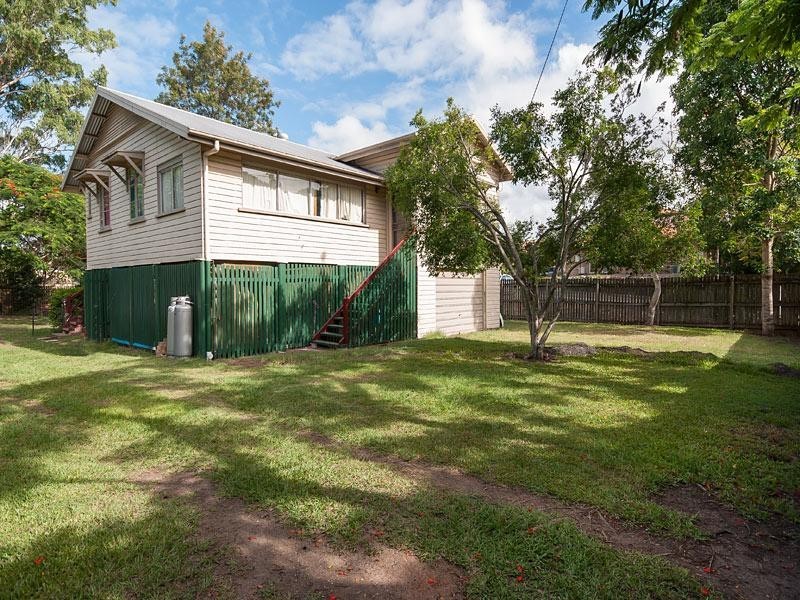 70 Toombul Terrace, Nundah QLD 4012