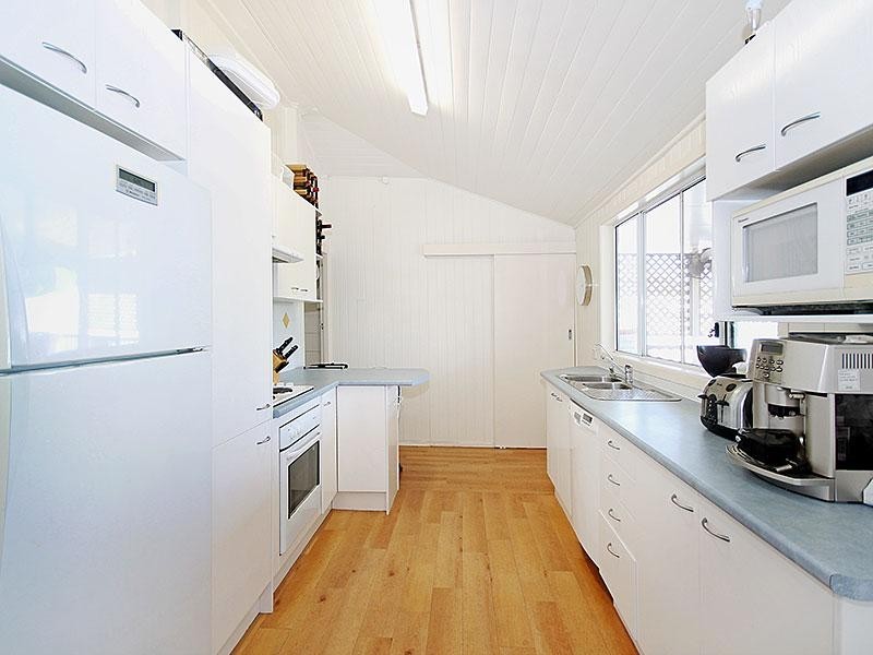 131 Manson Road, Hendra QLD 4011