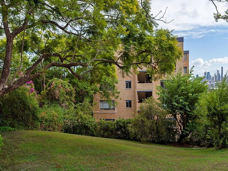 1/16 Mullens Street, Hamilton QLD 4007