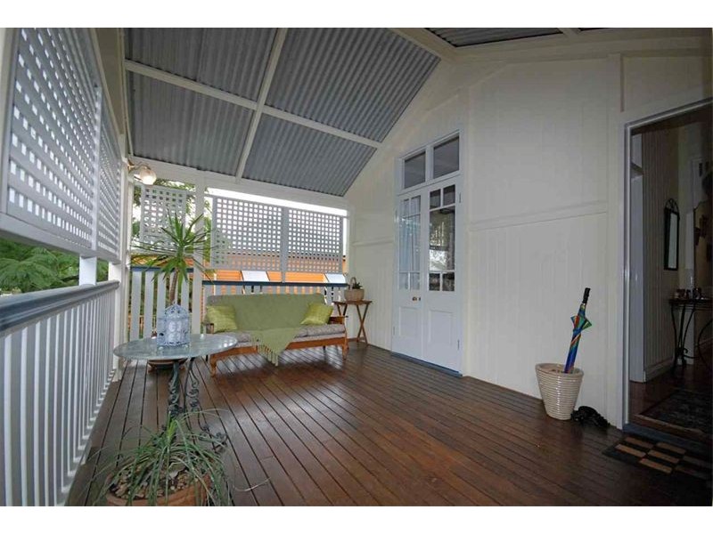 143 Kent Road, Wooloowin QLD 4030