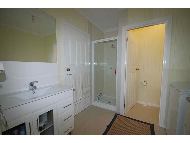 143 Kent Road, Wooloowin QLD 4030