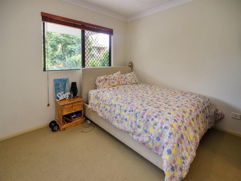 2/2 Barlow Street, Clayfield QLD 4011