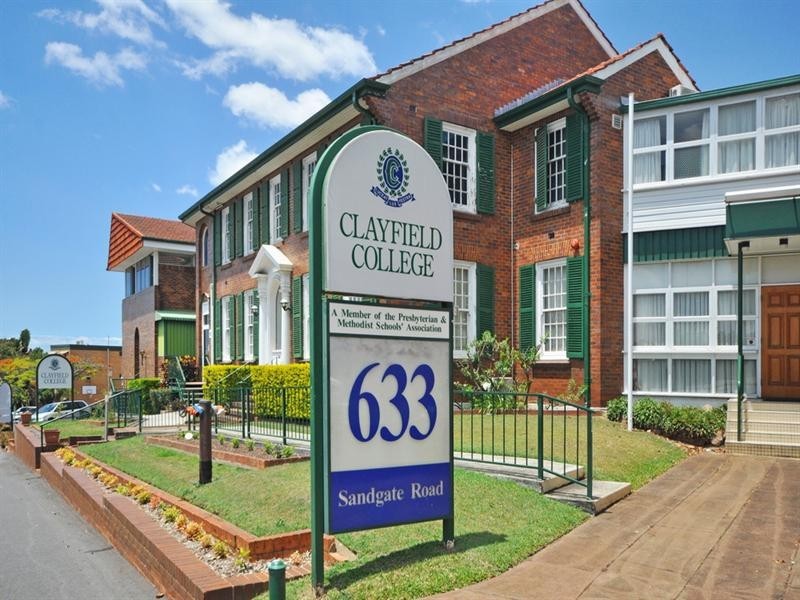 2/2 Barlow Street, Clayfield QLD 4011