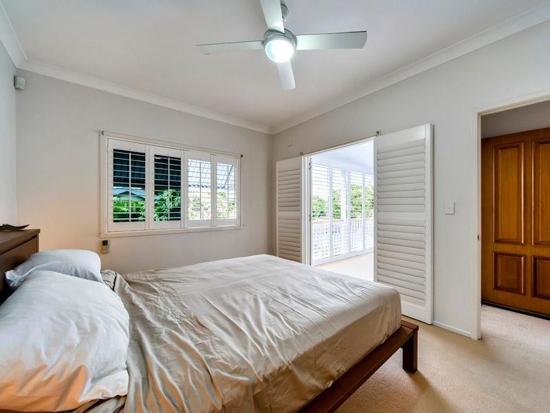 45 Gordon Street, Hendra QLD 4011