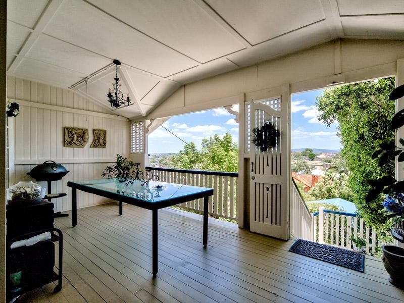 47 Wellington Street, Clayfield QLD 4011