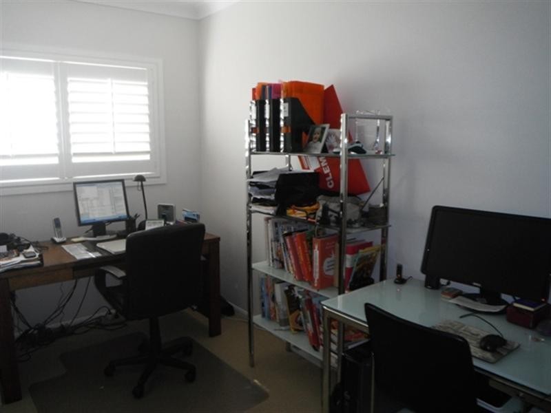 61 Mein Street, Hendra QLD 4011