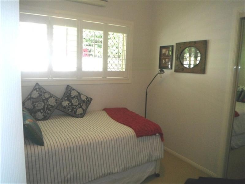 61 Mein Street, Hendra QLD 4011