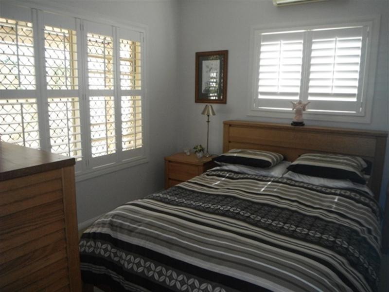 61 Mein Street, Hendra QLD 4011