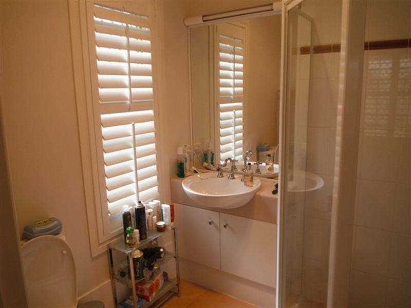 61 Mein Street, Hendra QLD 4011