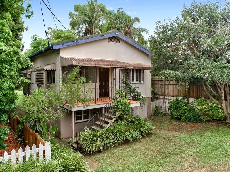 36 Lincoln Street, Wilston QLD 4051