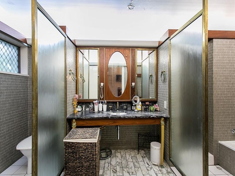 69 Wellington Street, Clayfield QLD 4011