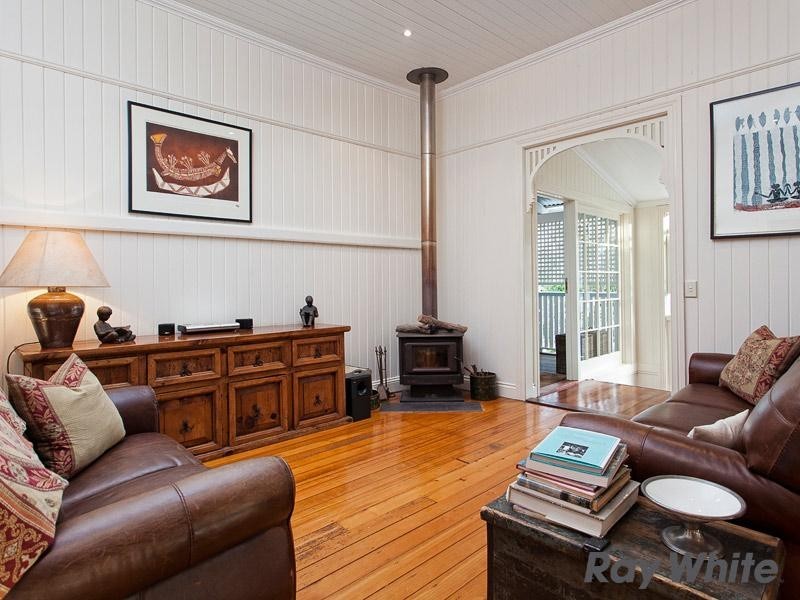 44 Gracemere Street, Newmarket QLD 4051