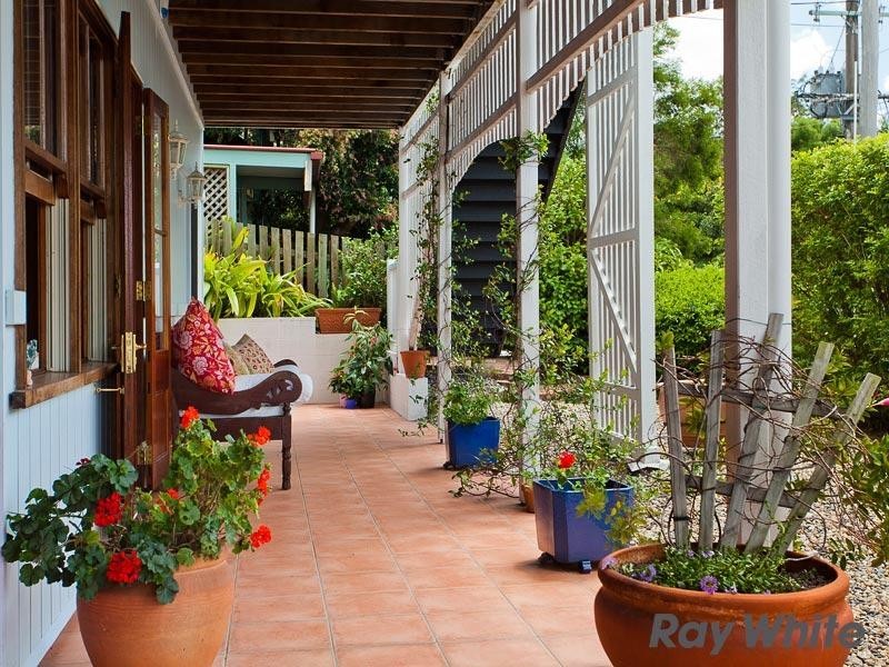 44 Gracemere Street, Newmarket QLD 4051