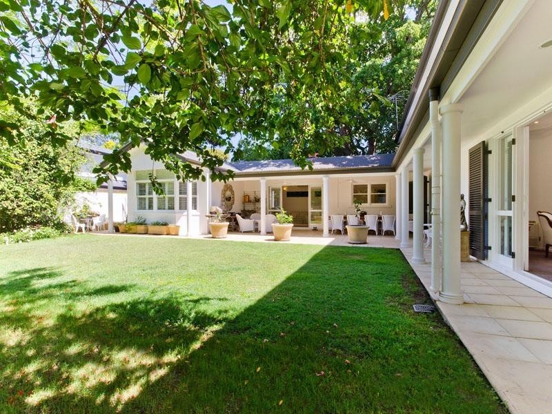 9 Dennison Street, Ascot QLD 4007