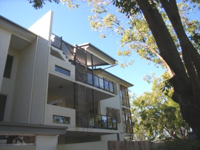 7/654 Kingsford Smith Drive, Hamilton QLD 4007