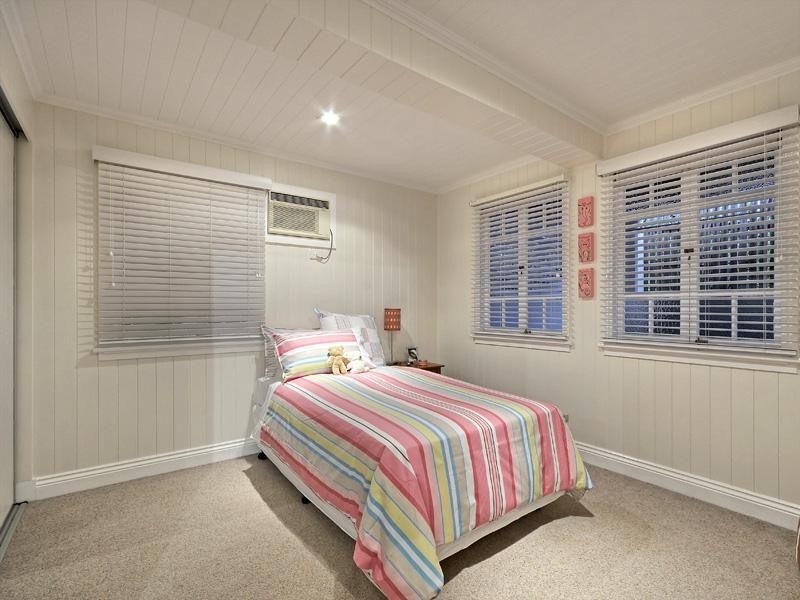 71 Gilbert Road, Lutwyche QLD 4030