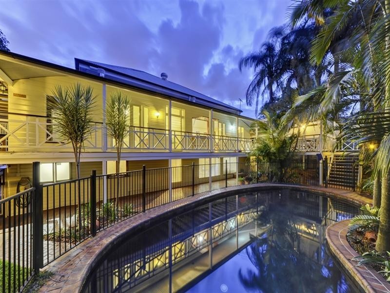 74 Adelaide Street, Clayfield QLD 4011