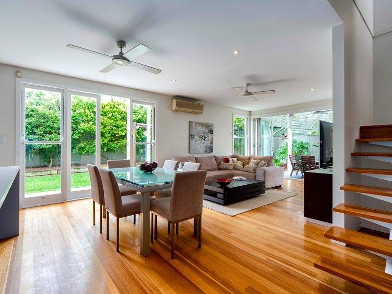 9 Emma Street, Wooloowin QLD 4030