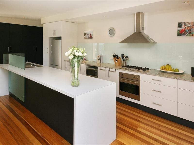 9 Emma Street, Wooloowin QLD 4030