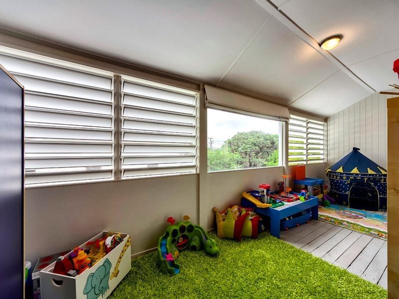 9 Emma Street, Wooloowin QLD 4030