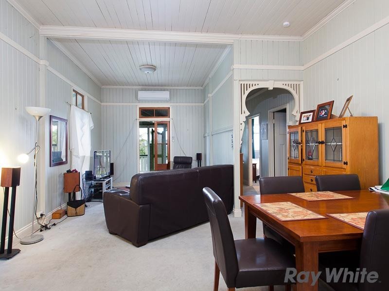 51 Constitution Road, Windsor QLD 4030