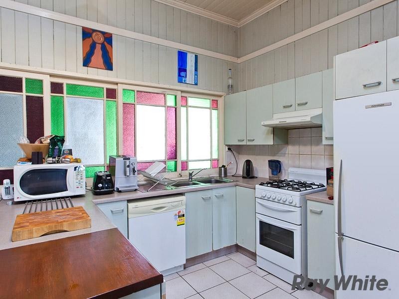 51 Constitution Road, Windsor QLD 4030