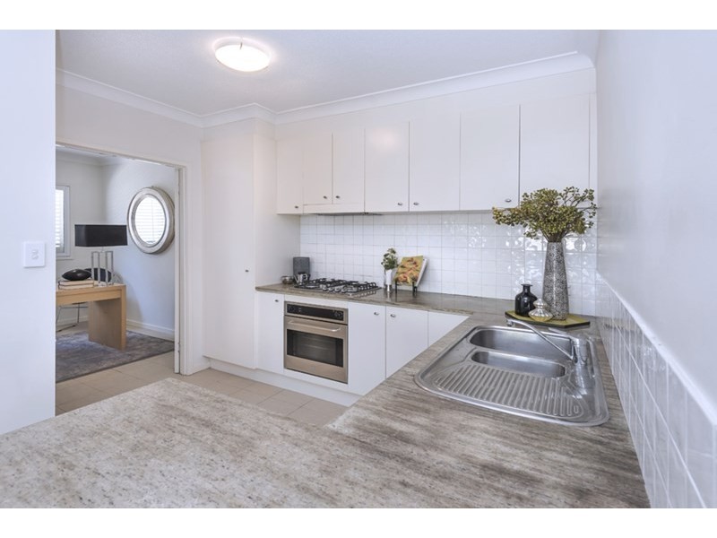 2/26 Barlow Street, Clayfield QLD 4011