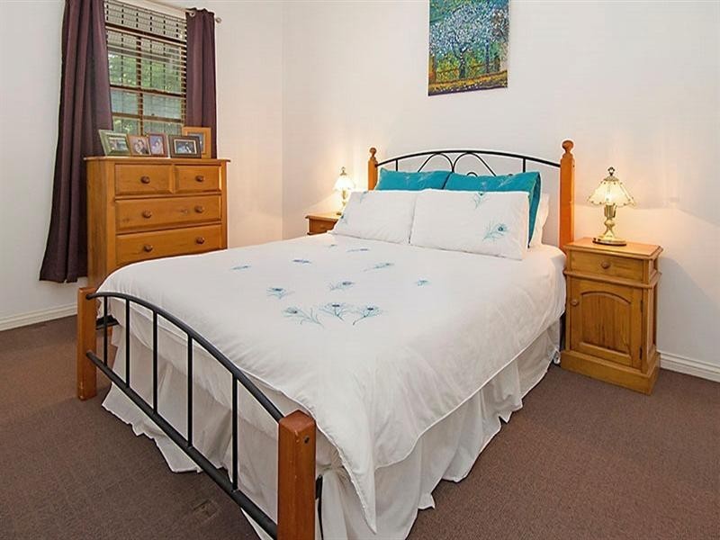 42 Reeve Street, Clayfield QLD 4011