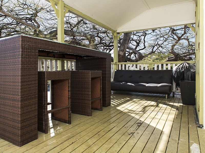 2 Mabel Street, Clayfield QLD 4011