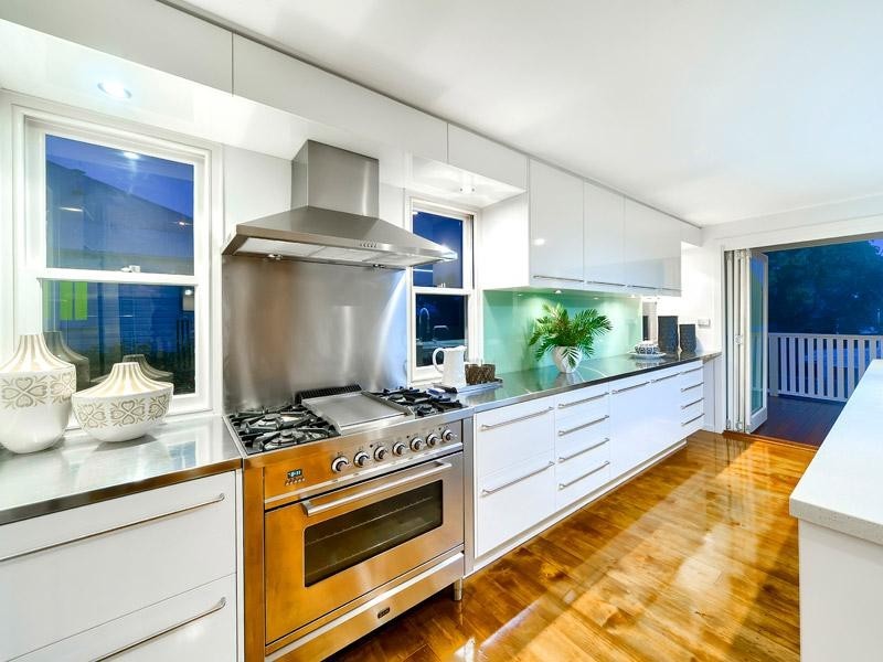 16 Pring Street, Hendra QLD 4011