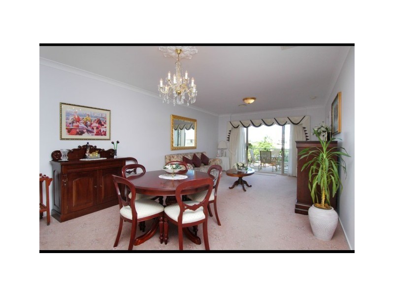 102 Racecourse Road, Ascot QLD 4007