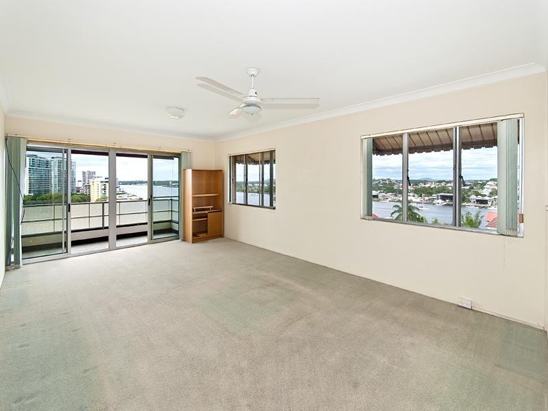 12/72 Markwell Street, Hamilton QLD 4007