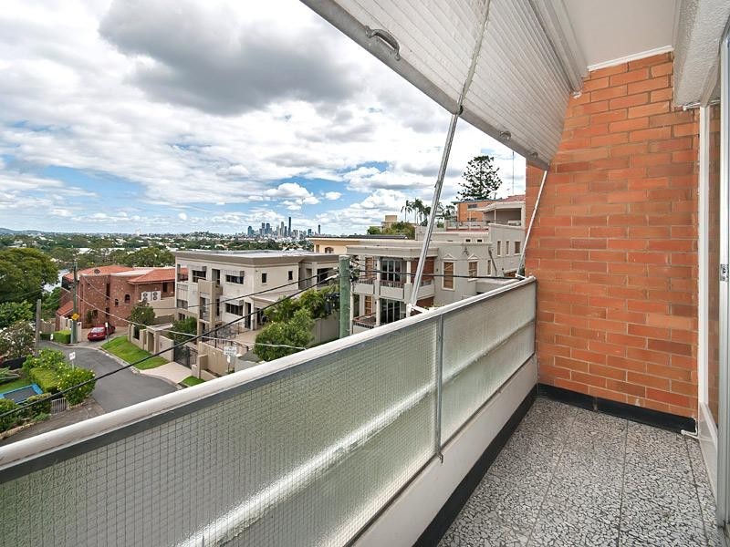 12/72 Markwell Street, Hamilton QLD 4007